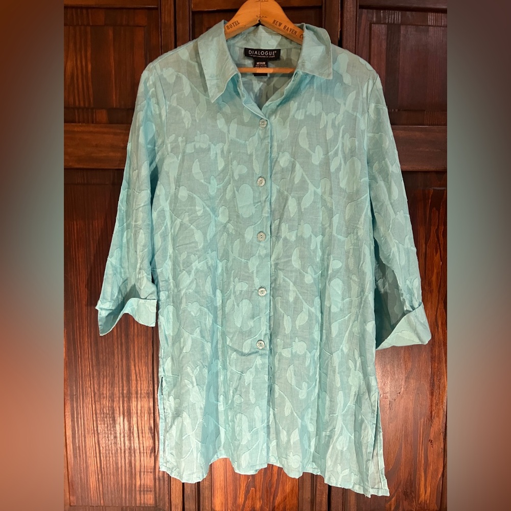 Dialogue Aqua Button-Up Shirt‎